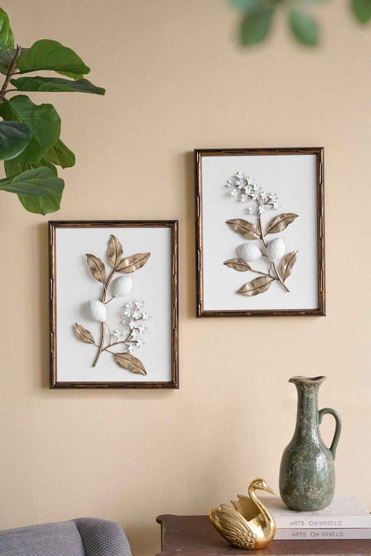 Set of 2 Distressed Brown Frame Decorative Accessories