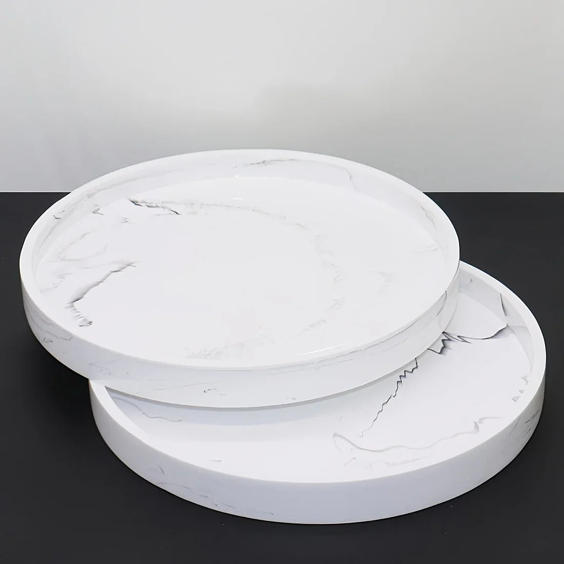 1pc Elegant Black Circular Resin Tray - 27.43cm Hand-Polished, Multi-Purpose Vanity Organizer for Bathroom, Kitchen & Bedroom Decor - Ideal for Jewelry, Keys & Accessories Storage