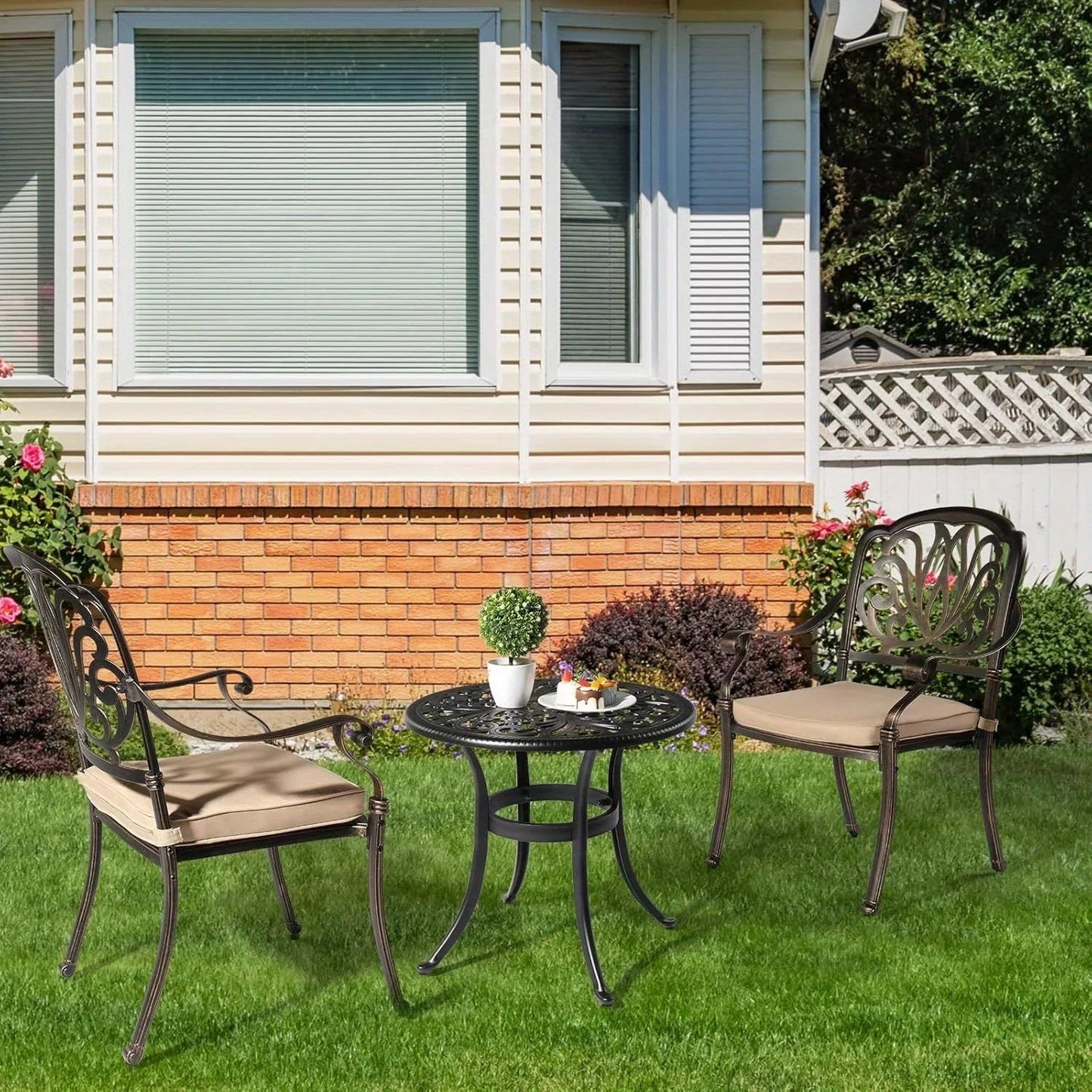 Round Cast Aluminum Patio Side Table