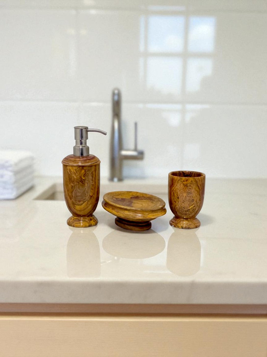 Multi Brown Onyx 3-Piece Bathroom Accessory Set - PoshaBella