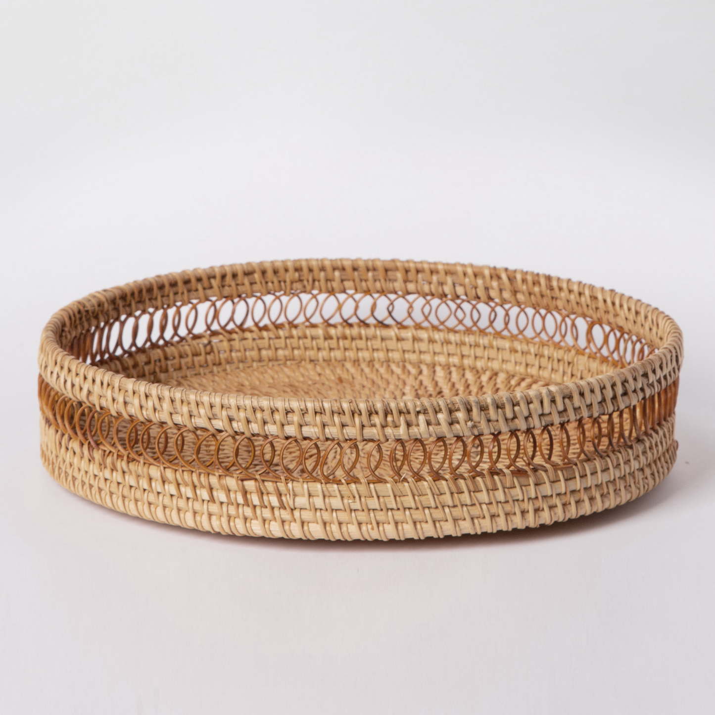 405 - Round Rattan Tray - PoshaBella