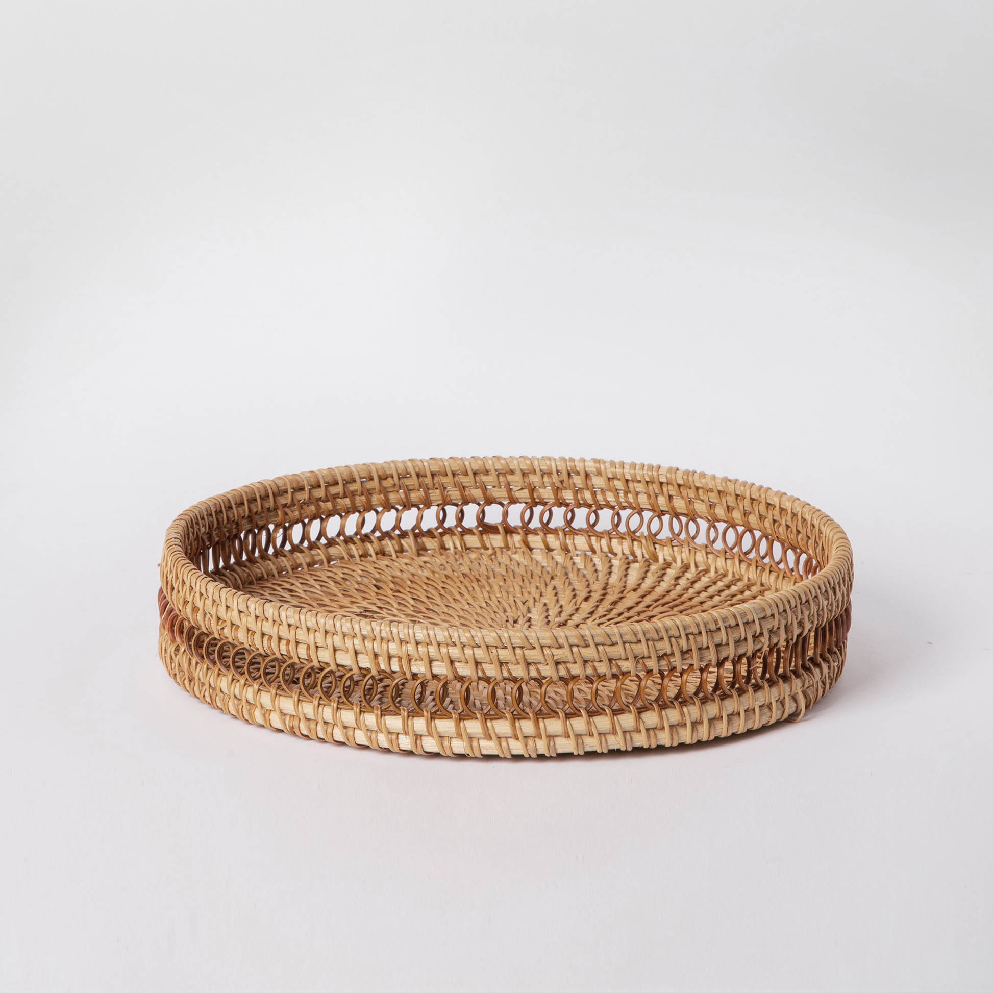 405 - Round Rattan Tray - PoshaBella