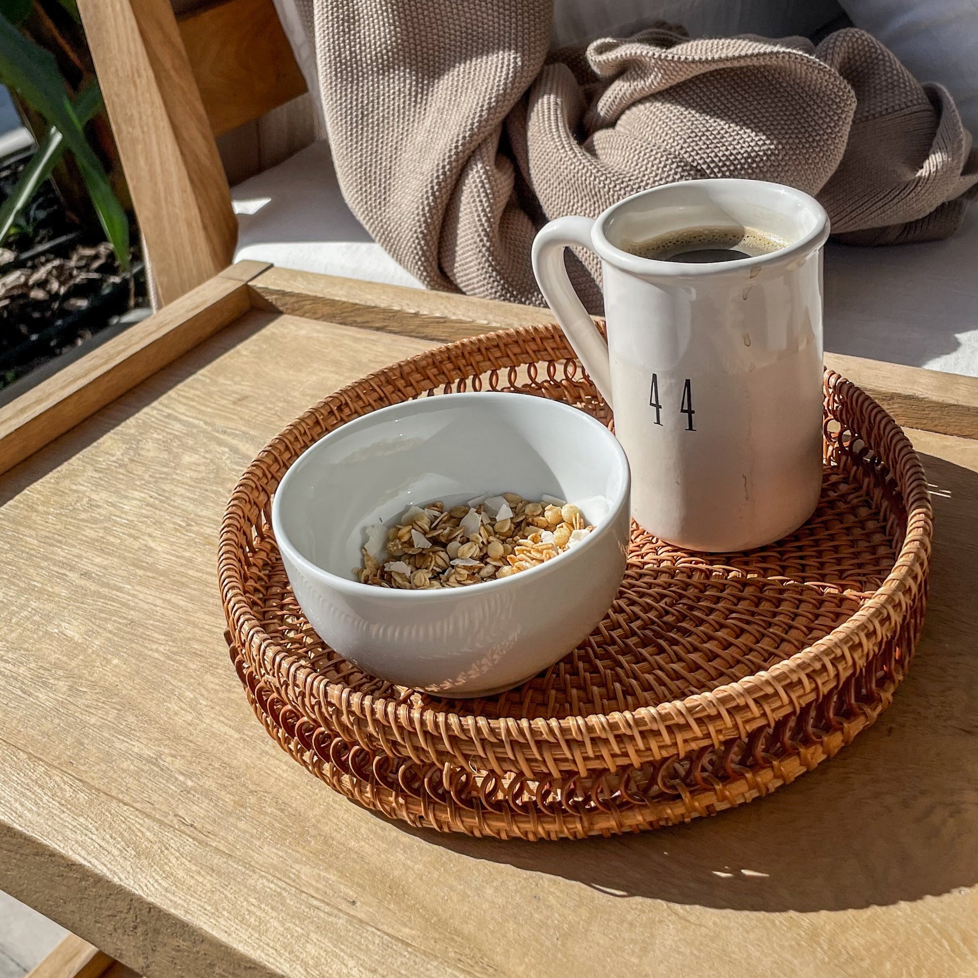 405 - Round Rattan Tray - PoshaBella