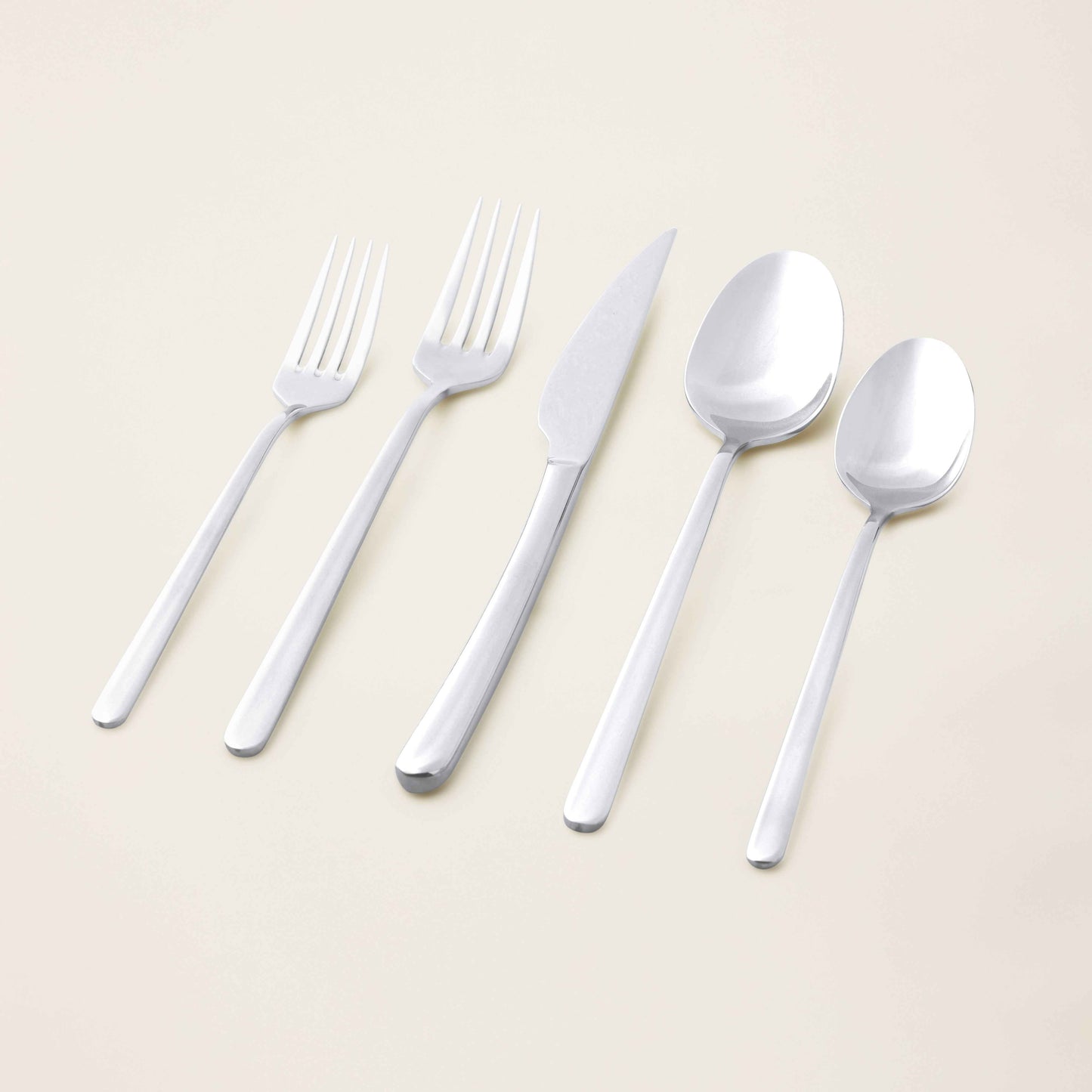 Emilia Mirror 20-Piece Flatware Set