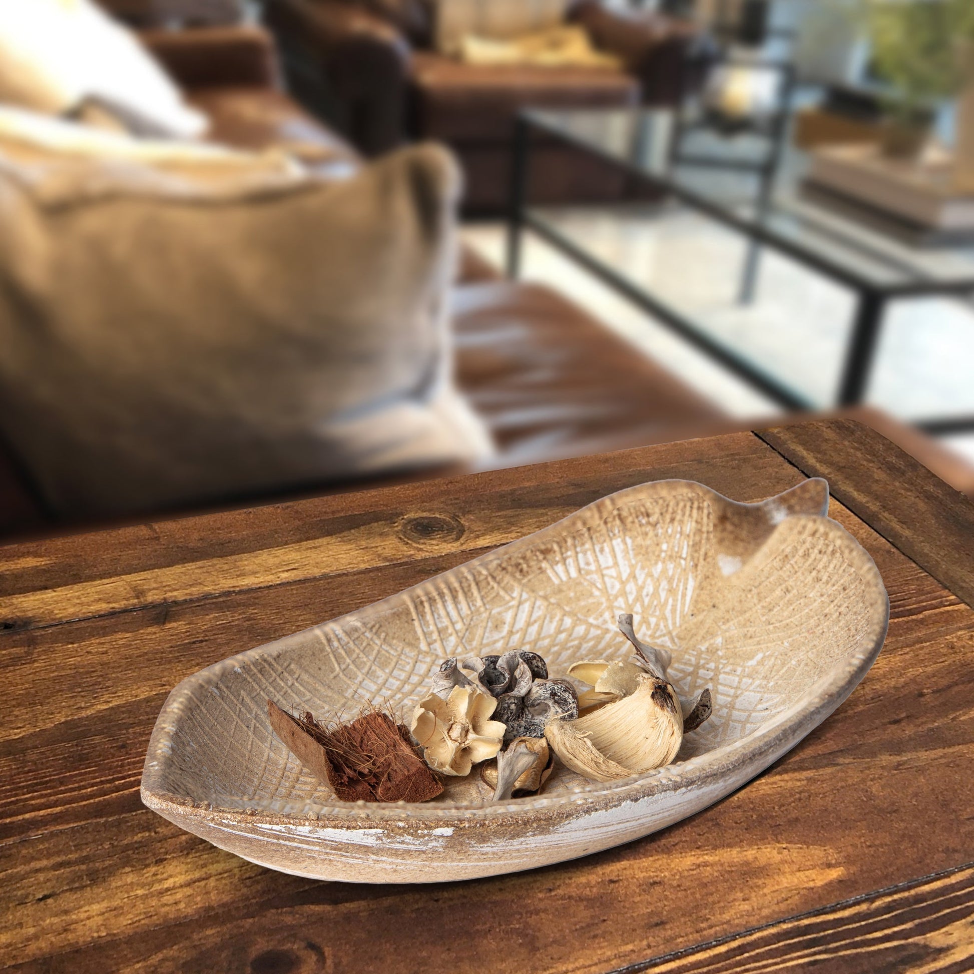 422 - Wood Leaf Shaped Tray Decorative Serving Platter Plate Dish Key Bowl Entryway - PoshaBella
