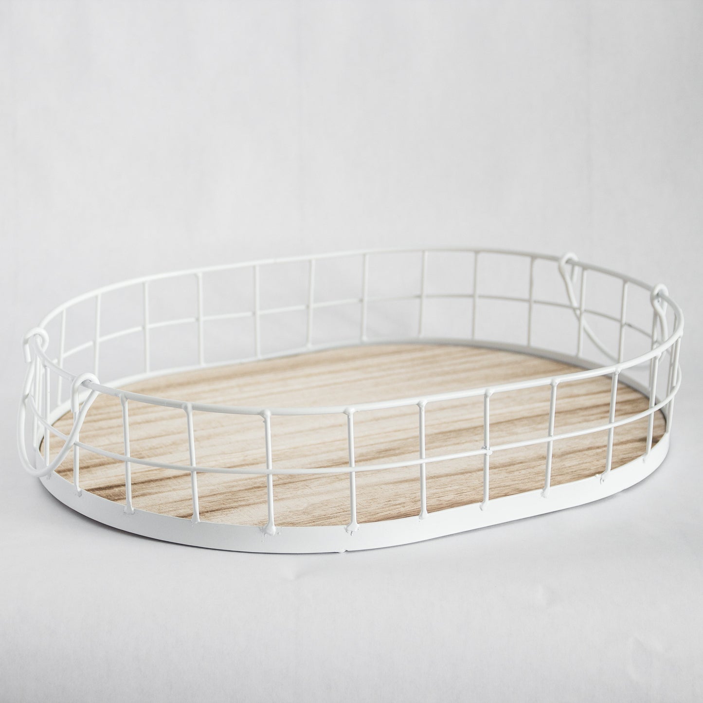 449 - Oval Metal & Wood Tray - PoshaBella
