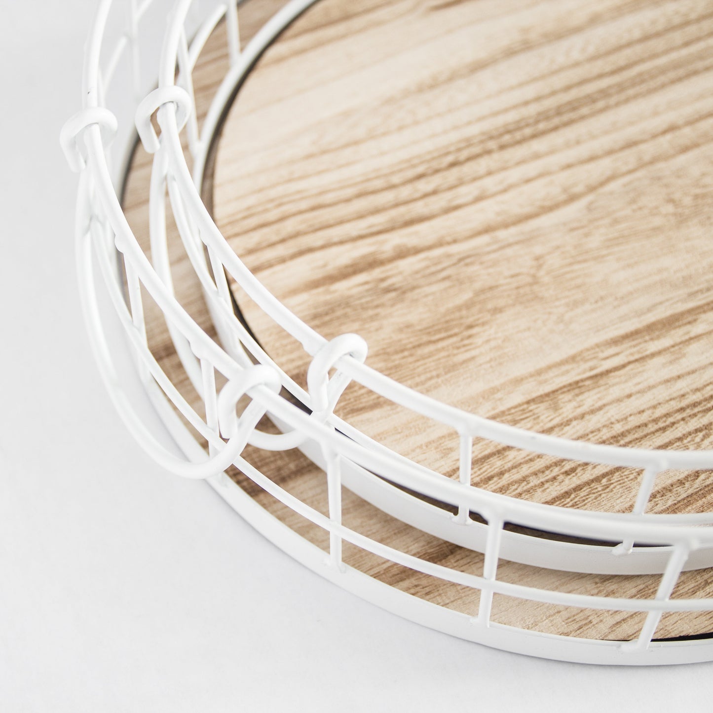 449 - Oval Metal & Wood Tray - PoshaBella