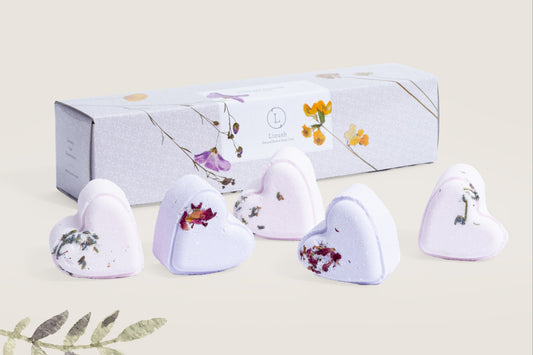 Heart-Shaped Shower Steamers Gift Set – 5 Personalized Aromatherapy Steamers