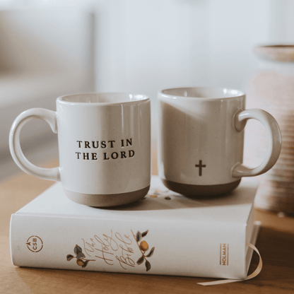 Cross 14 oz Stoneware Coffee Mug