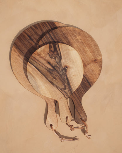 Round Walnut Cutting Boards - PoshaBella