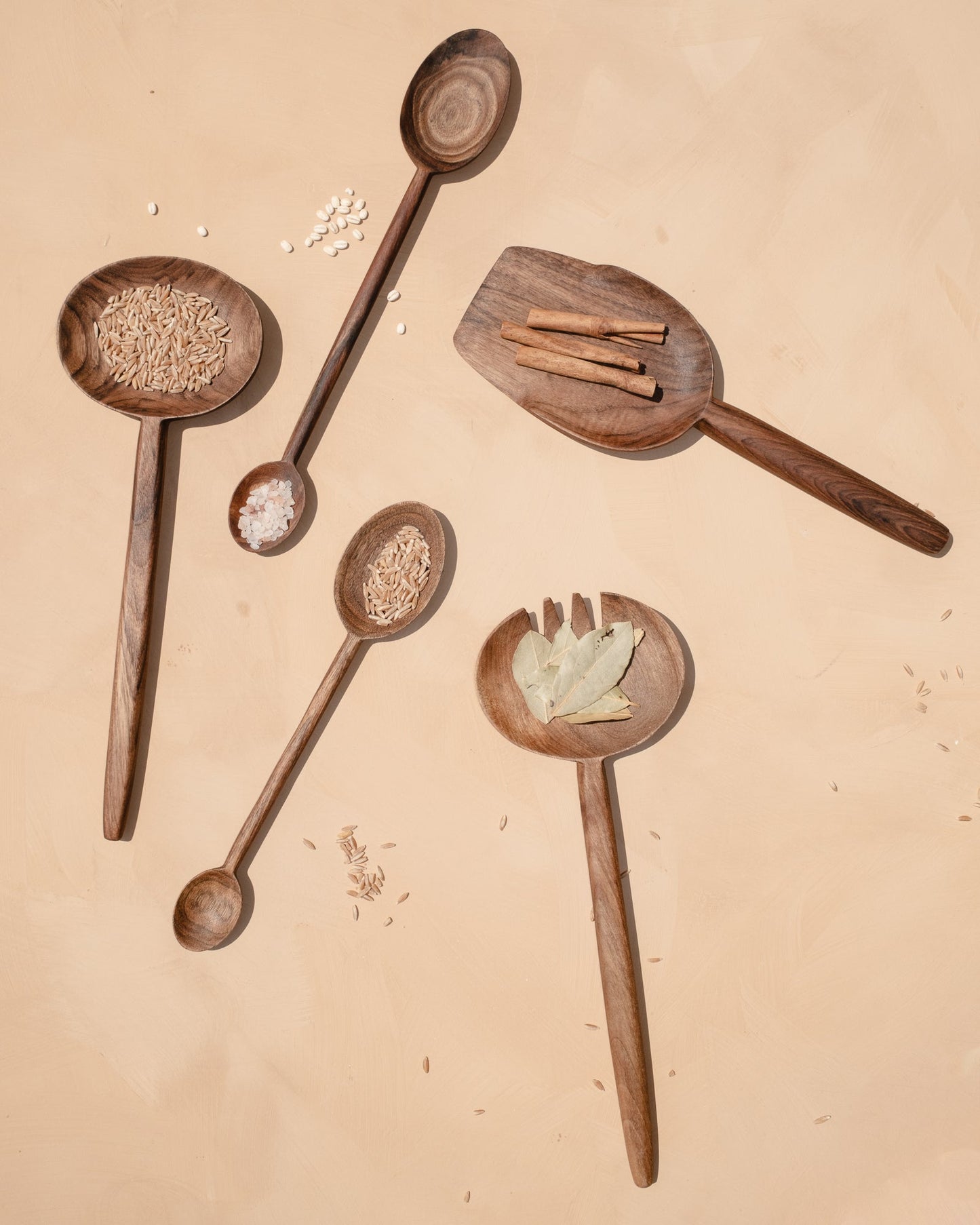 Walnut Oval Spoon - PoshaBella