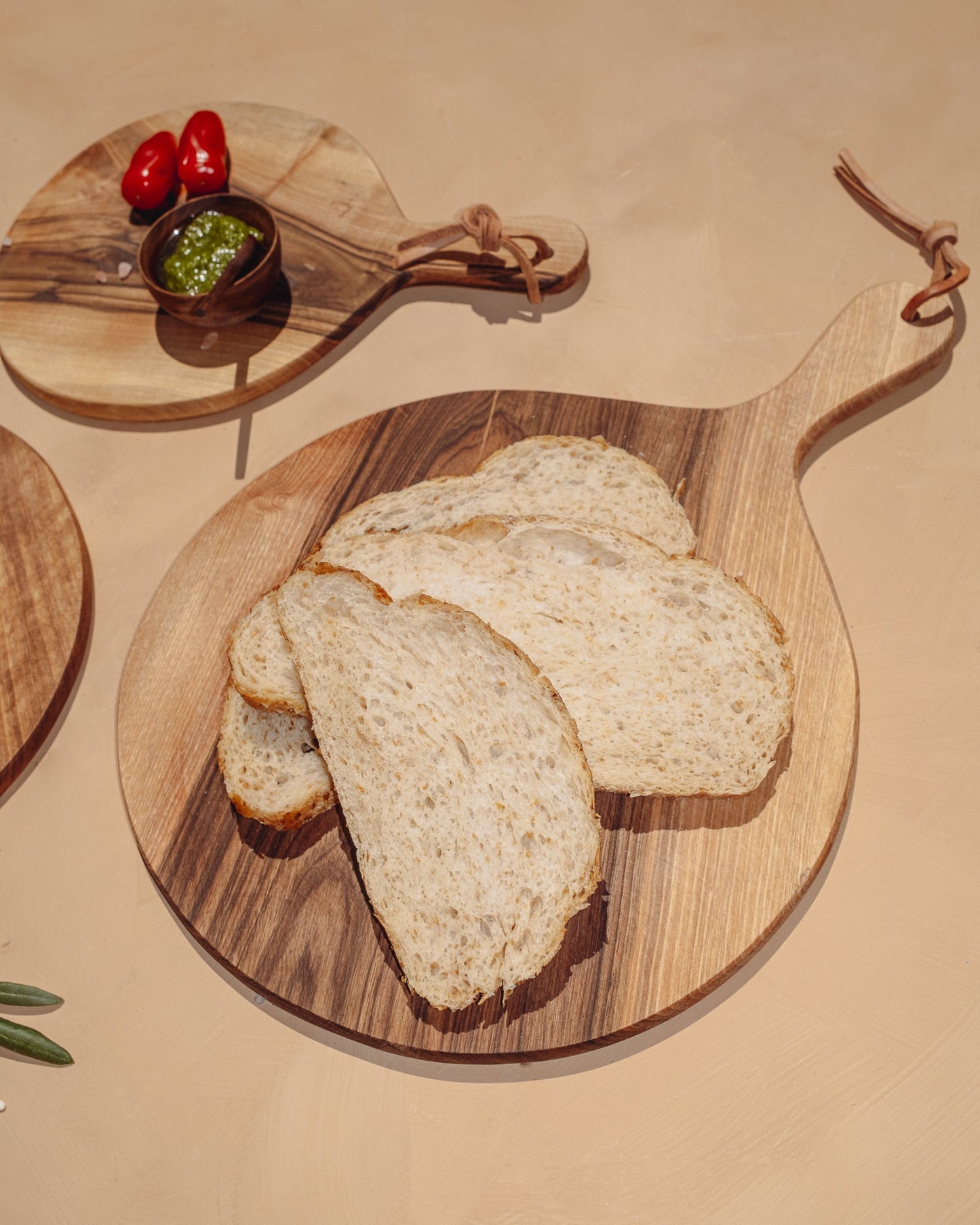 Round Walnut Cutting Boards - PoshaBella