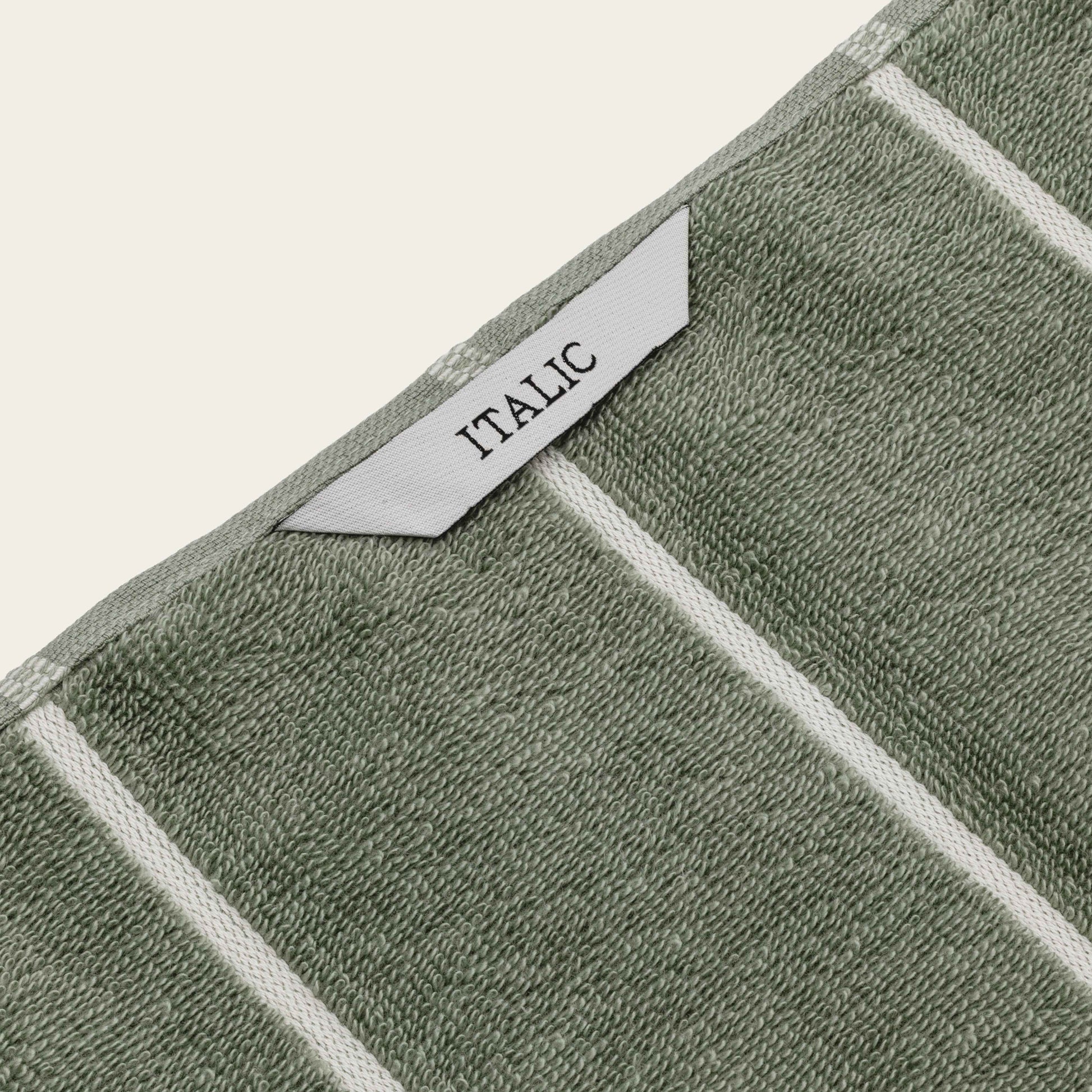 Deia Towels