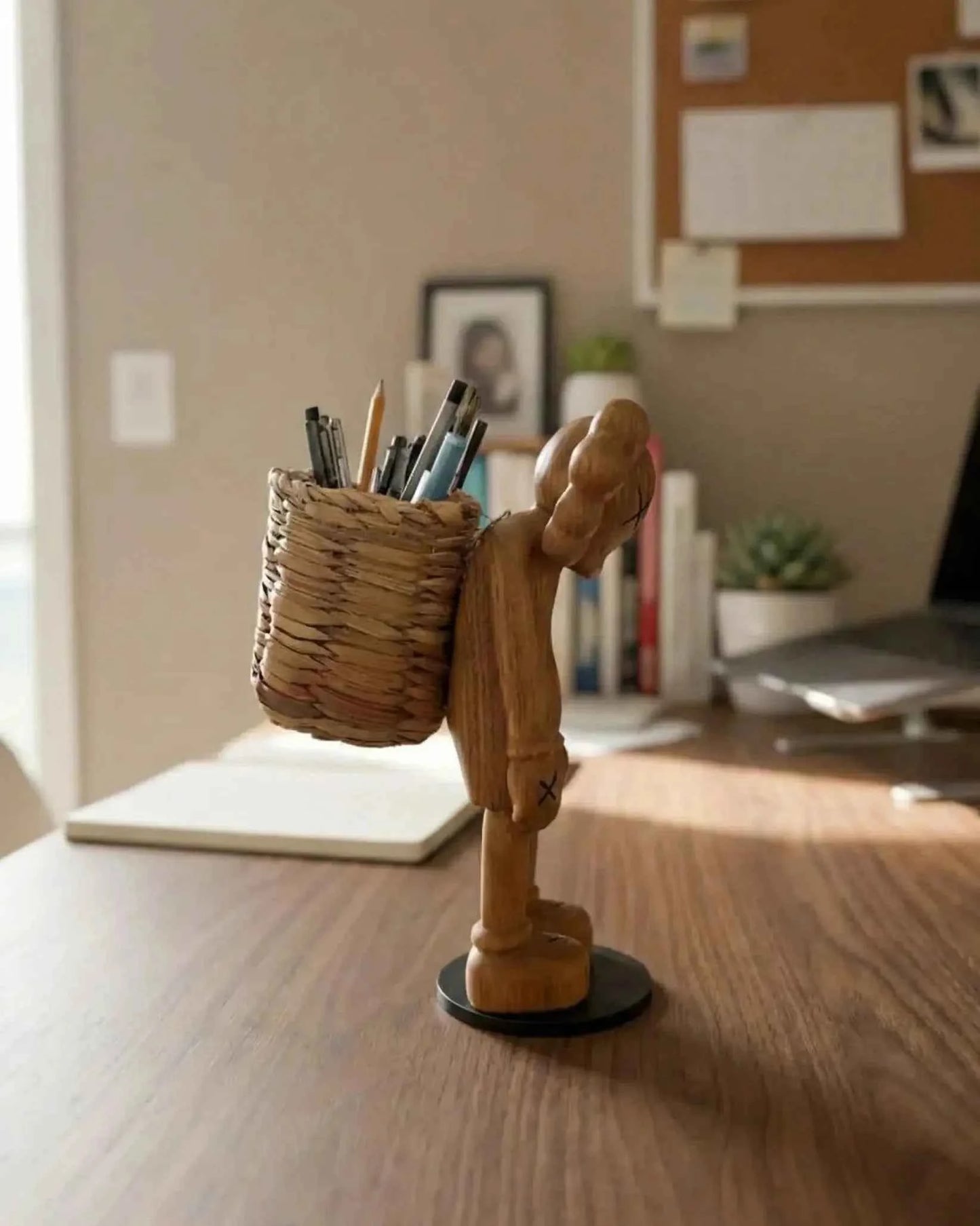 8" Pen Holder Figure Desk Organizer