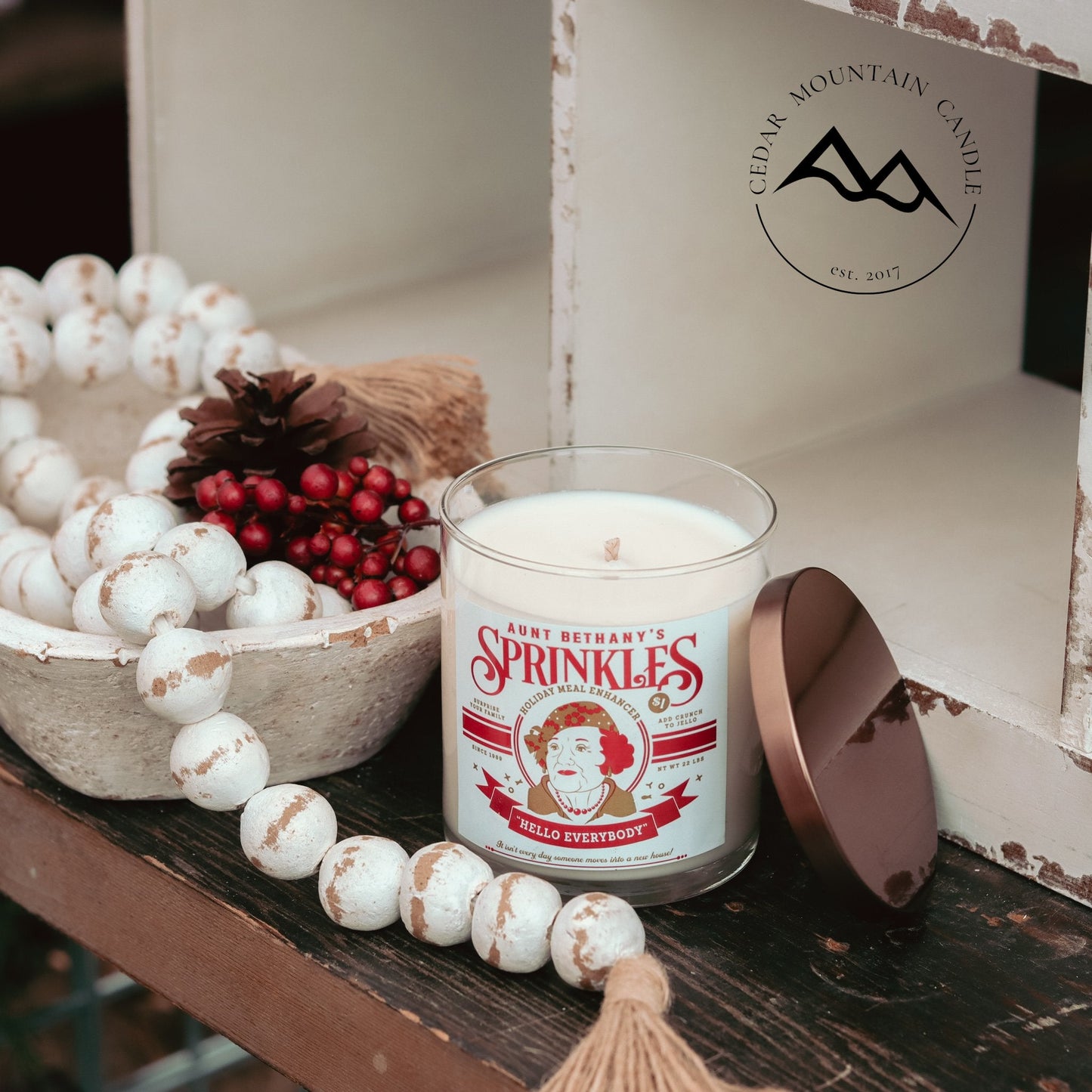 Griswold Aunt Bethany 9 oz Jar Soy Candle - Winter Scents - PoshaBella