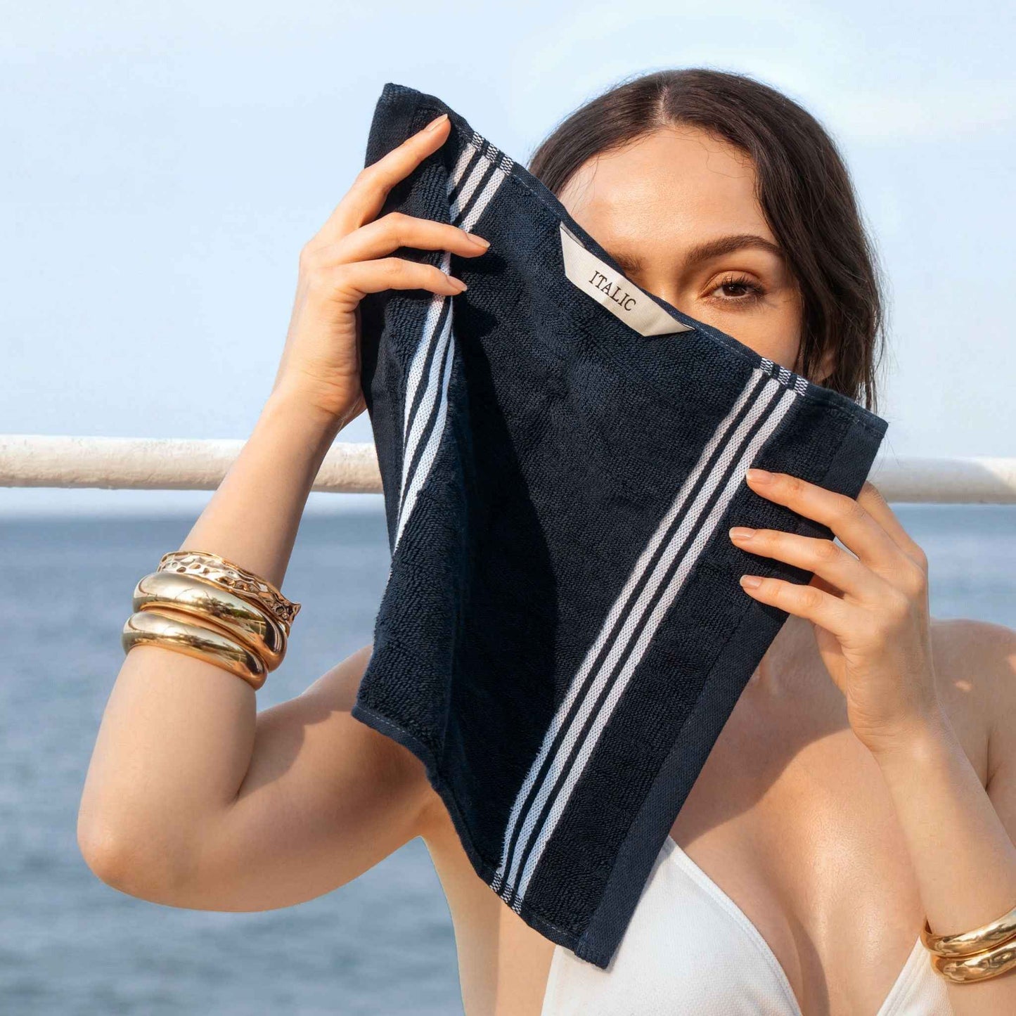 Nautilus Towels