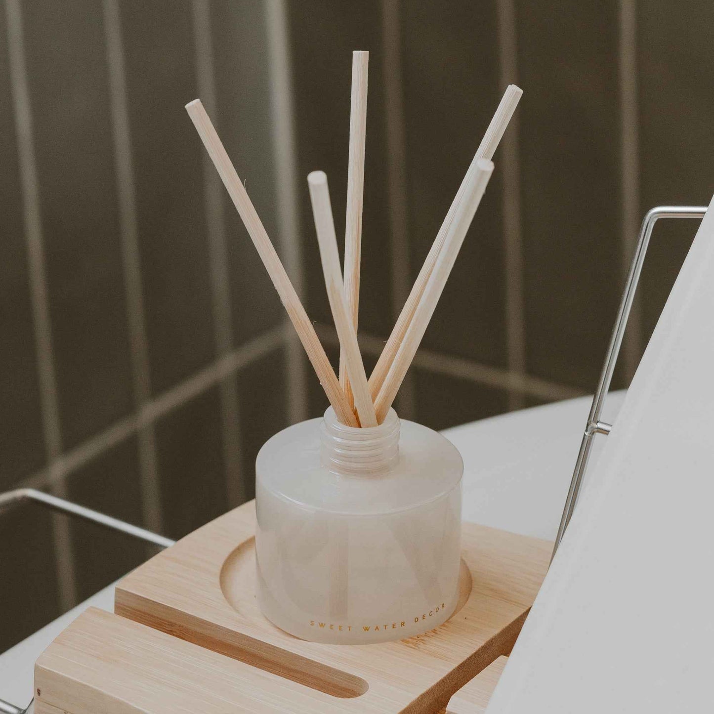 Spa Day White Translucent Tinted Glass Jar Reed Diffuser