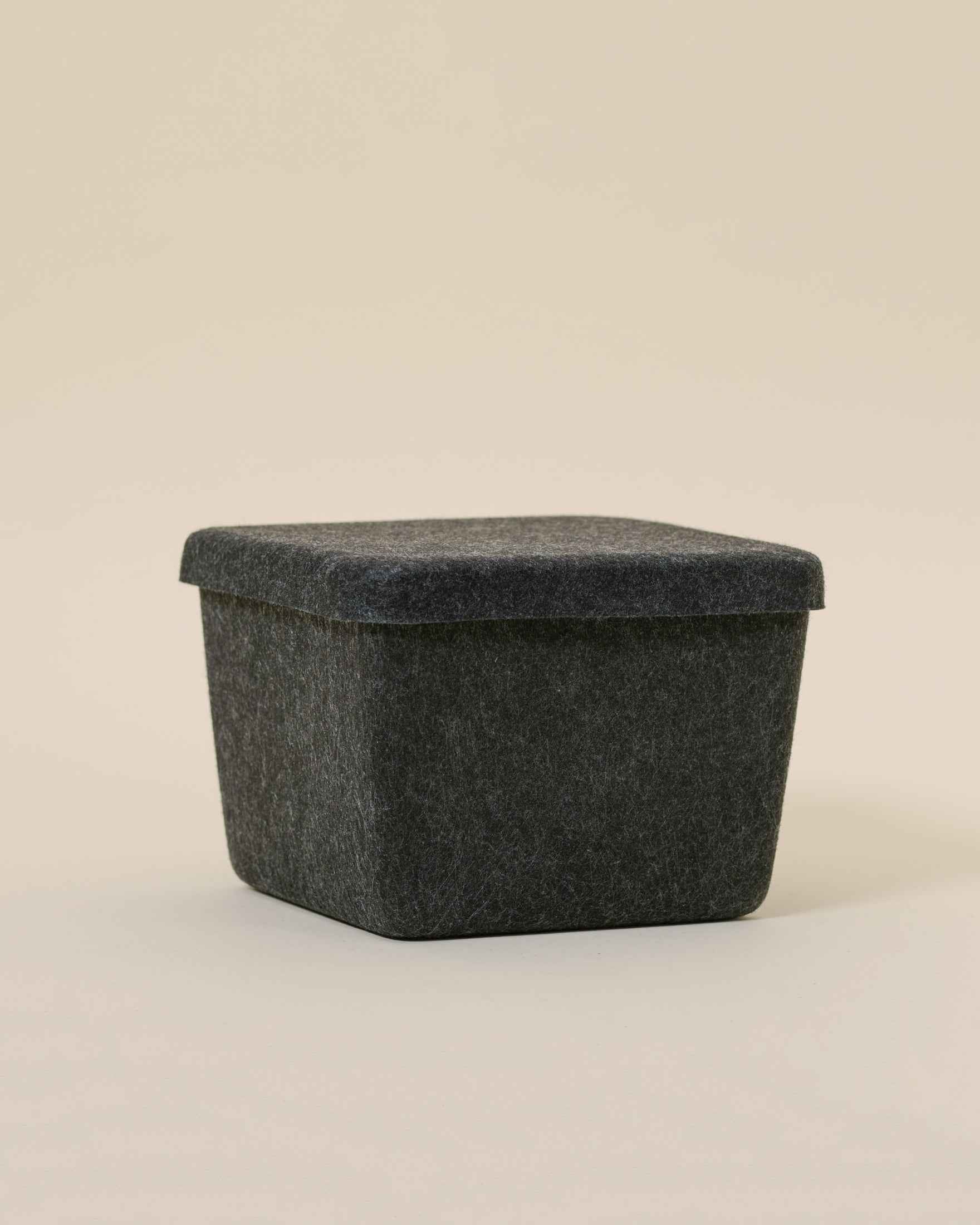 The Sculpted Bin - Petite with Lid
