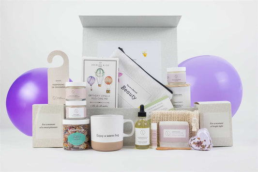 Luxury Birthday Gift Basket for Her – Natural Spa & Self-Care