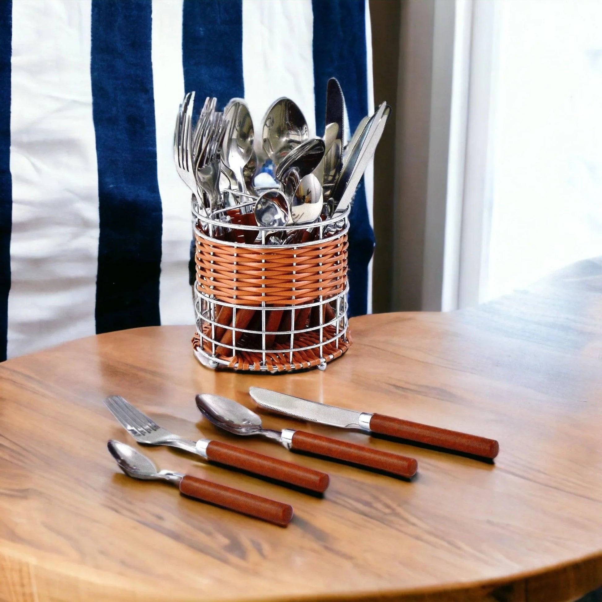 Flatware Set with Wood Handles - PoshaBella