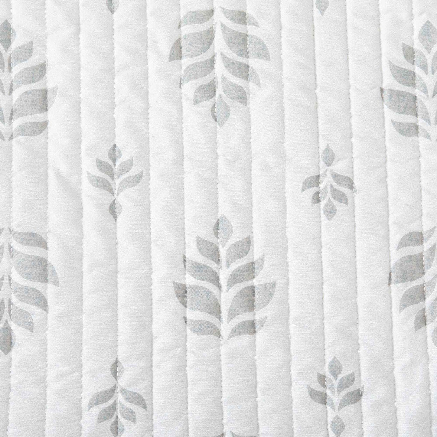 3-Piece French Floral Quilt - Colette Collection