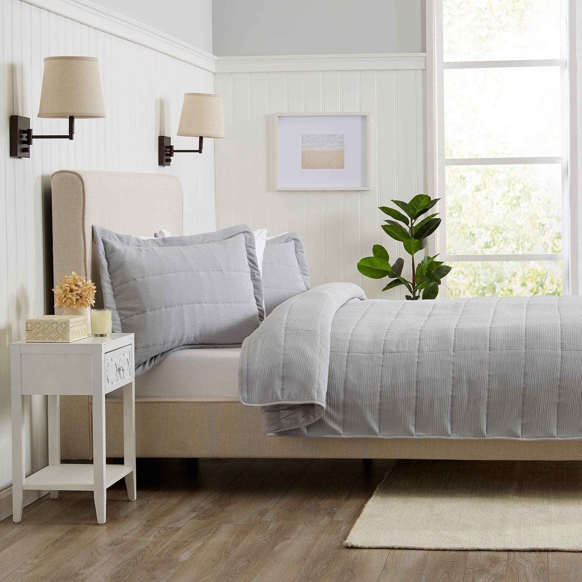 3 Piece Textured Striped Quilt Set - Ellie Collection