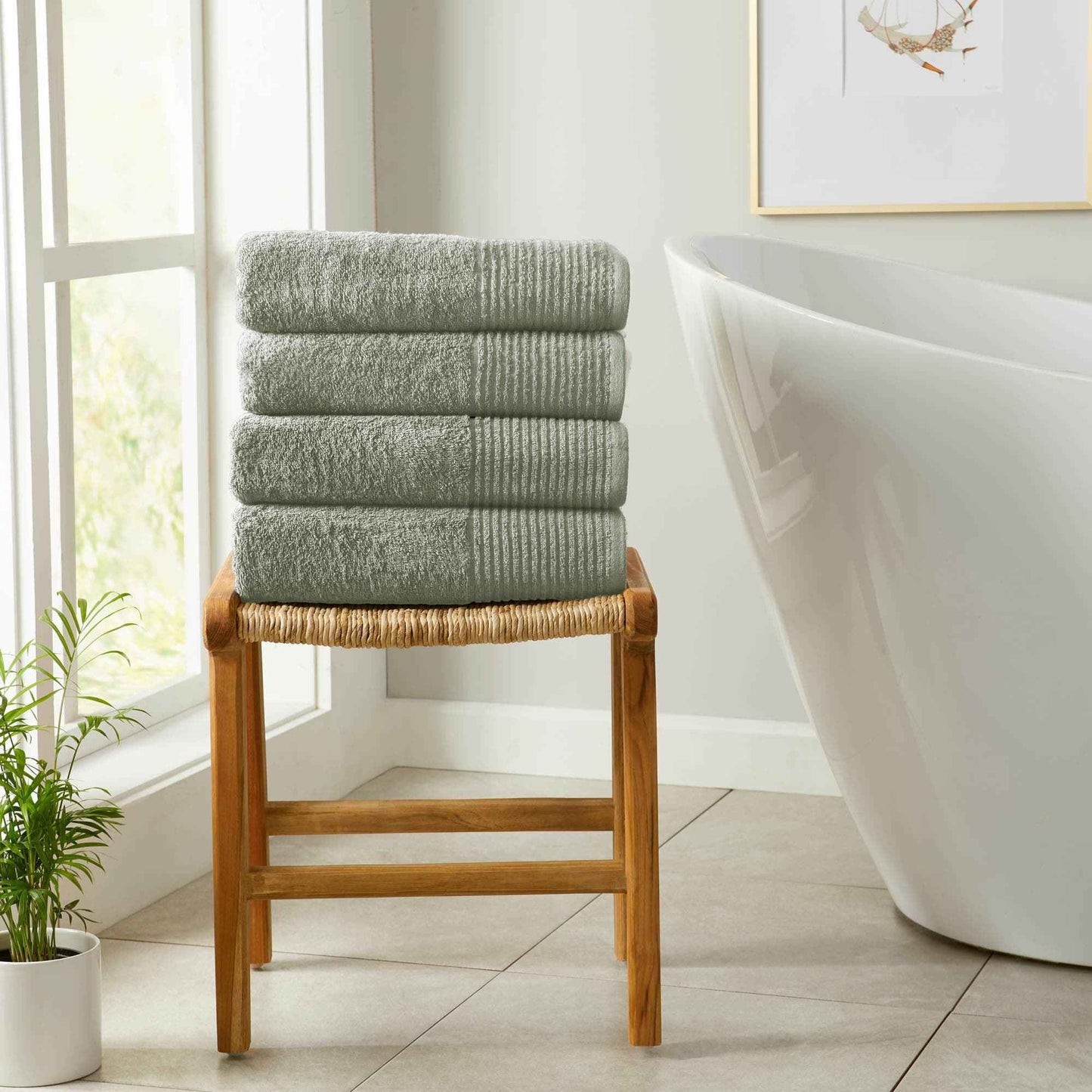 4 Pack Cotton Bath Towels - Kasper Collection