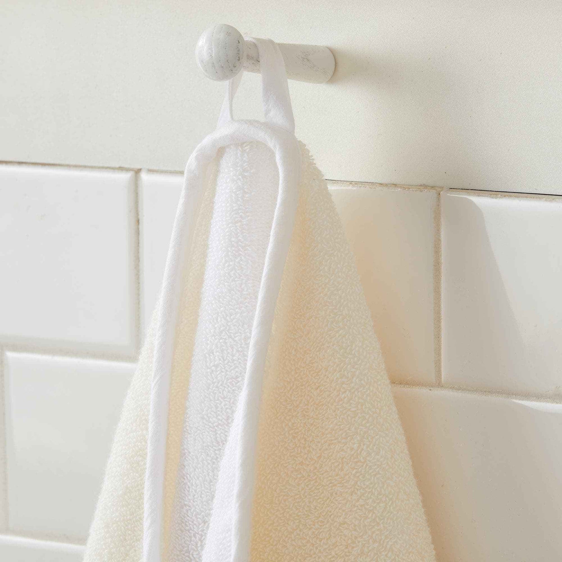 4 Pack Two-Toned Hand Towel - Vanessa Collection