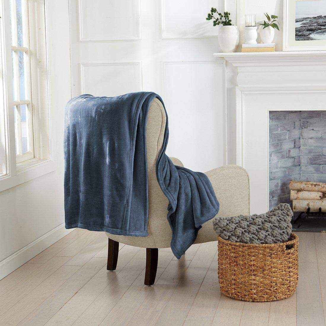 Velvet Plush Blanket - Avianna Collection