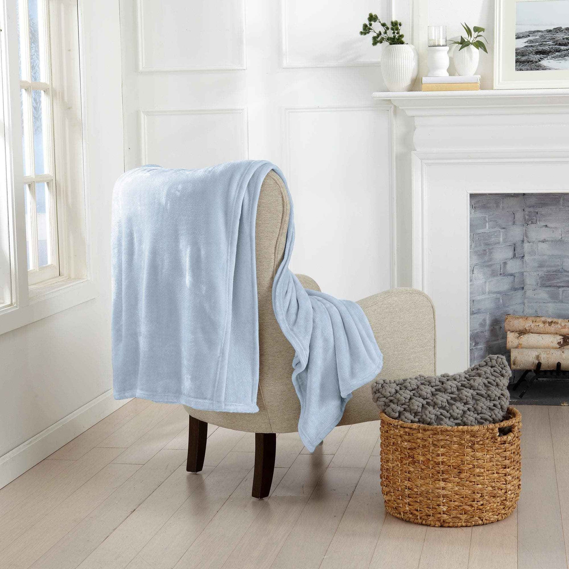 Velvet Plush Blanket - Avianna Collection