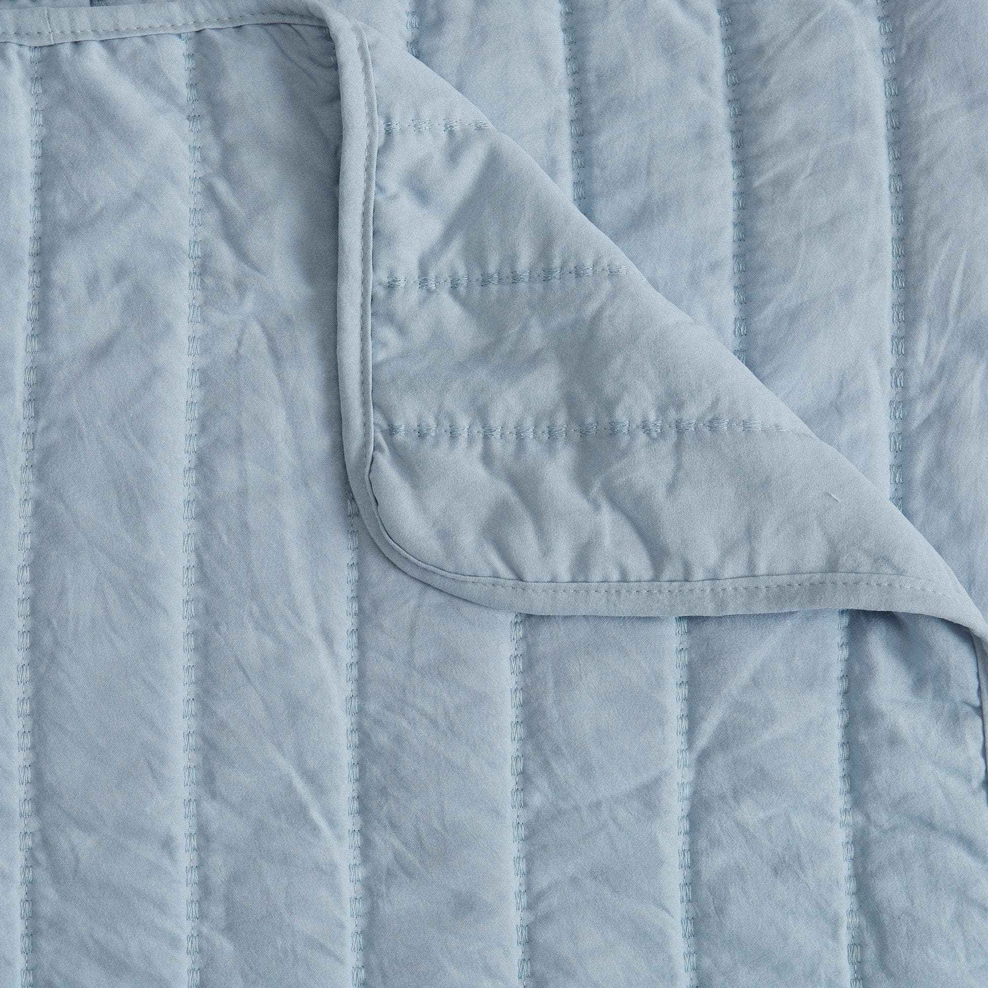 3-Piece Solid Striped Quilt - Virginia Collection