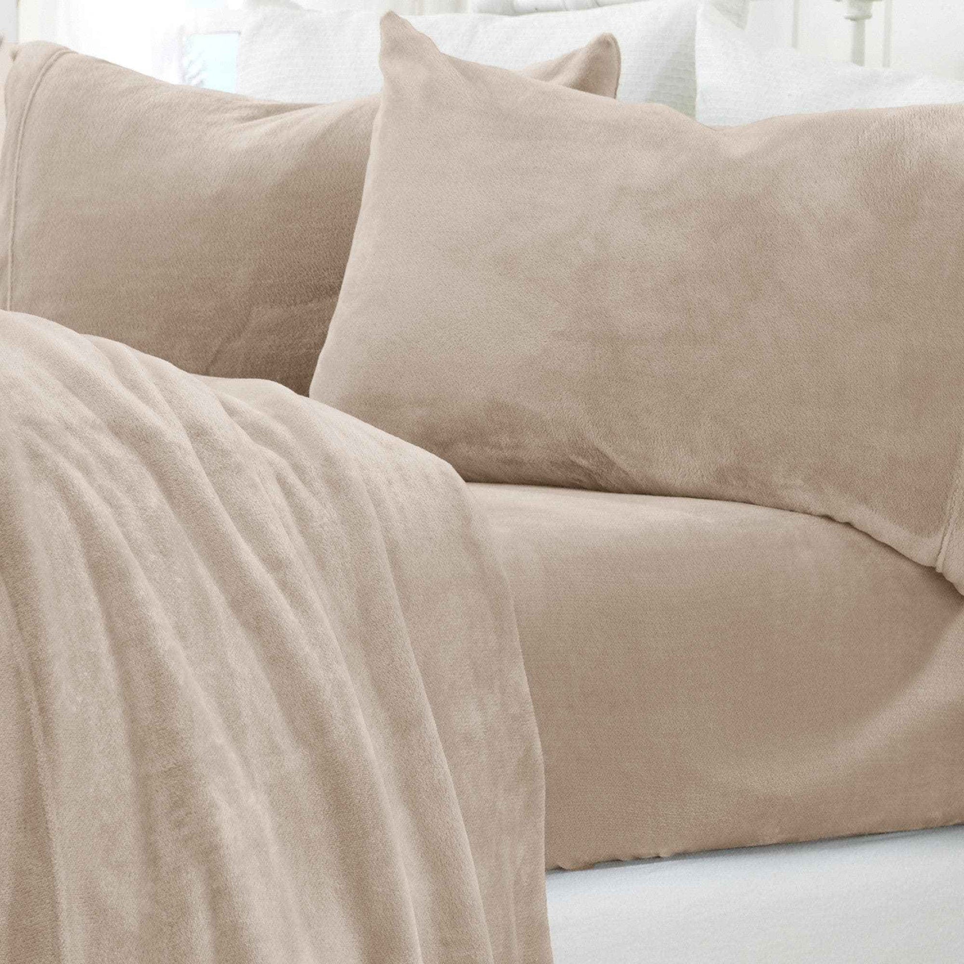 4-Piece Solid Plush Sheet - Velvet Luxe Collection