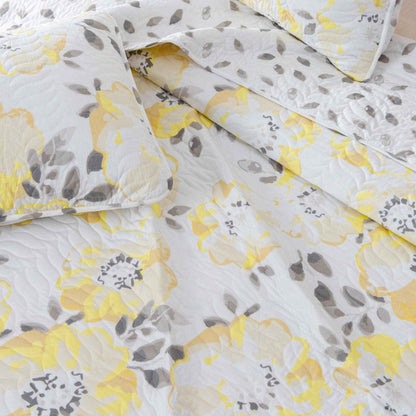 3 Piece Floral Quilt Set - Helene Collection