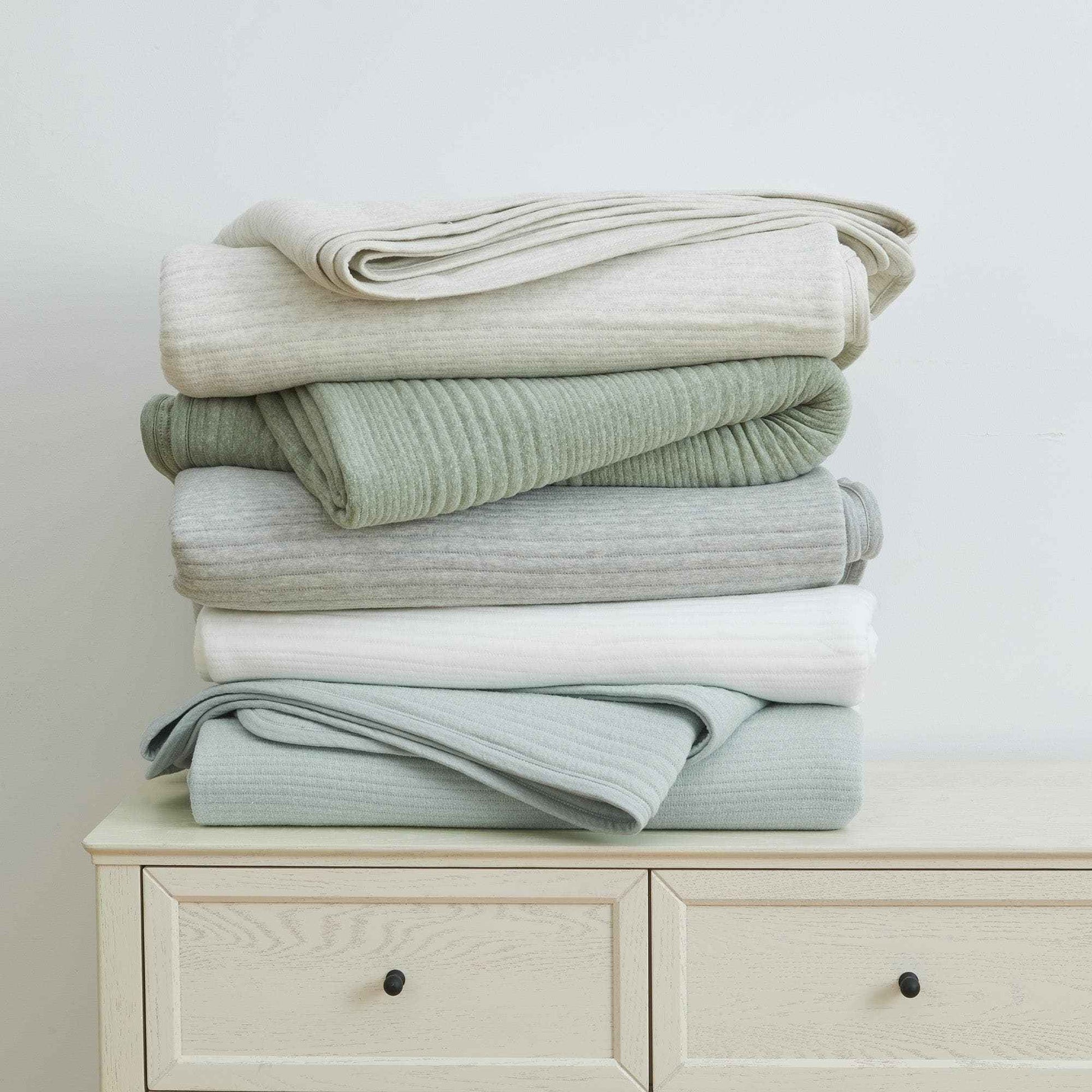 3 Piece Jersey Knit Quilt Set - Natalie Collection