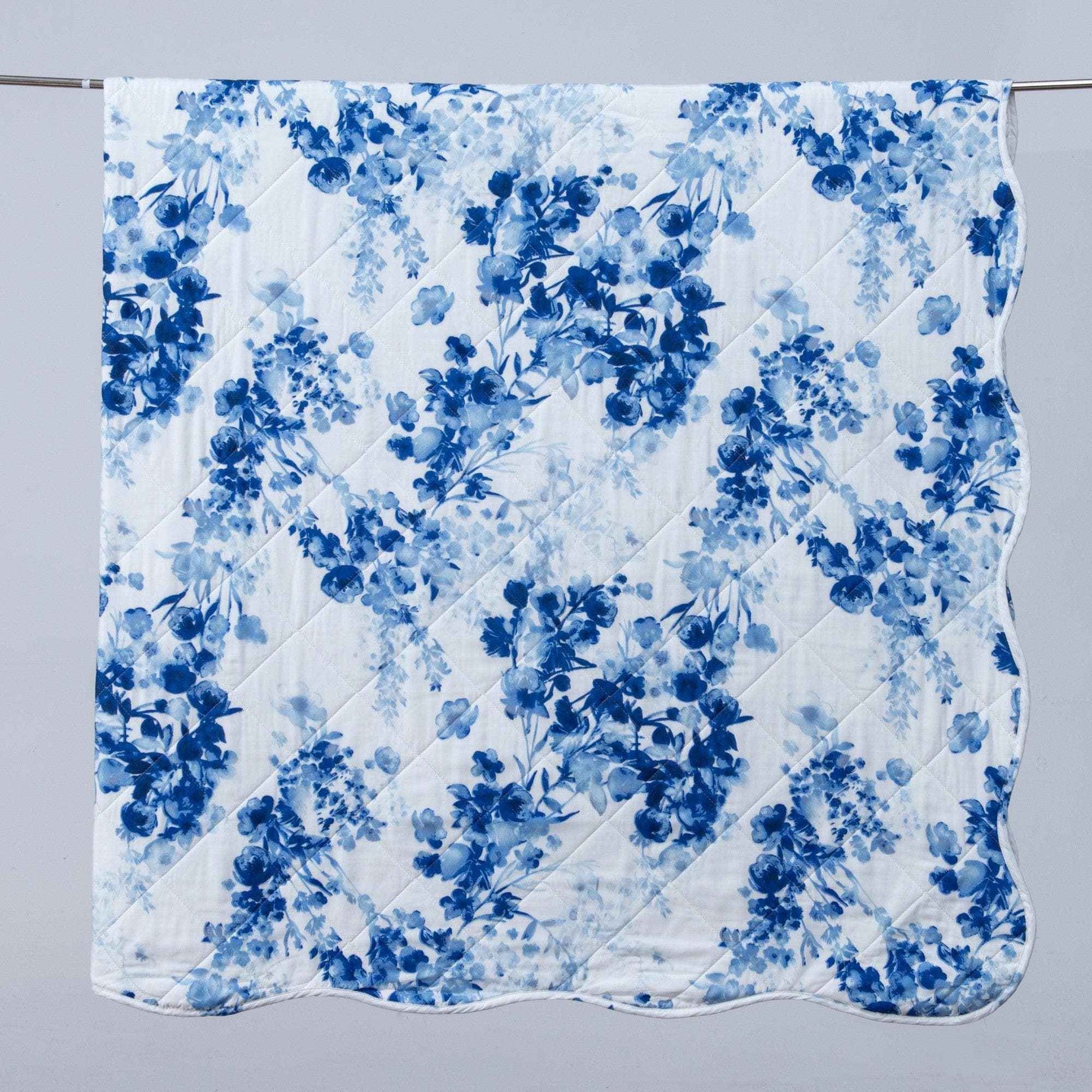 Watercolor Leaves 3 Piece Quilt Set - Jacqueline Collection