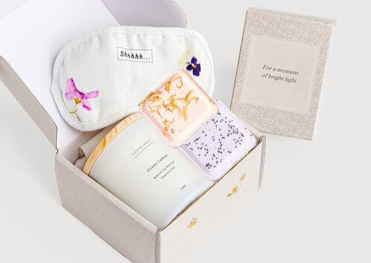 Green Lemon Spa Gift Box – Candle, Shower Steamers & Eye Mask