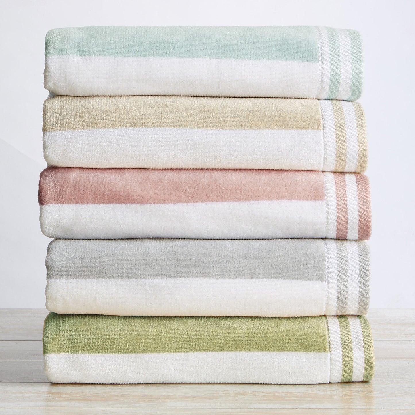 Striped Cabana Beach Towel - Edgartown Collection