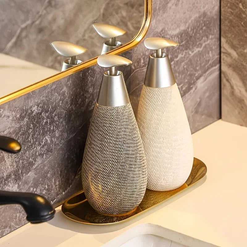 Soap Dispenser - Vintage Ceramic