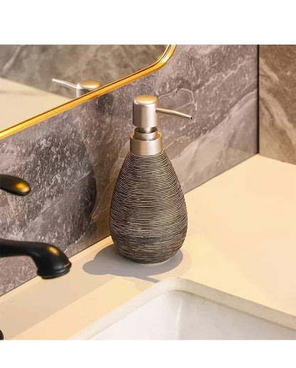 Soap Dispenser - Vintage Ceramic
