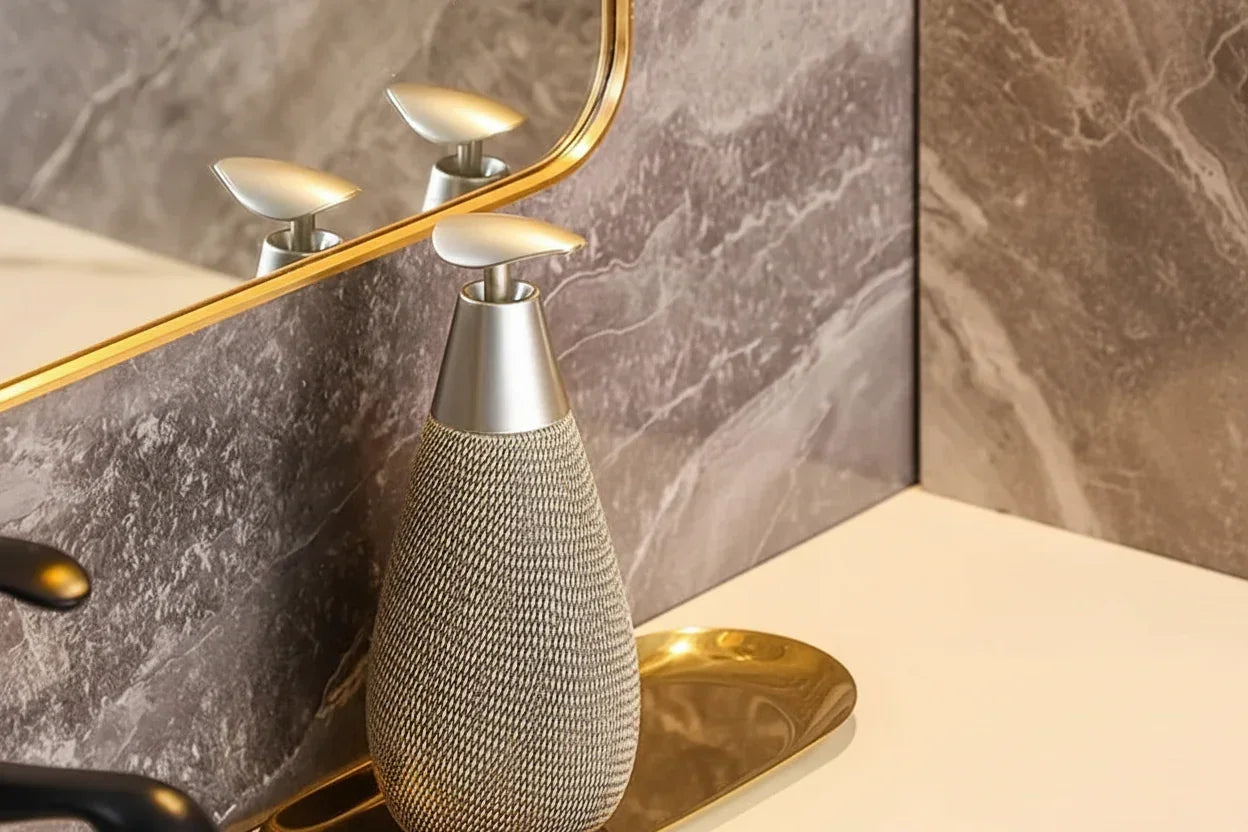 Soap Dispenser - Vintage Ceramic