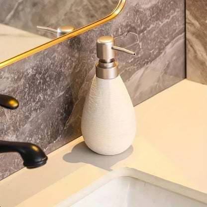 Soap Dispenser - Vintage Ceramic