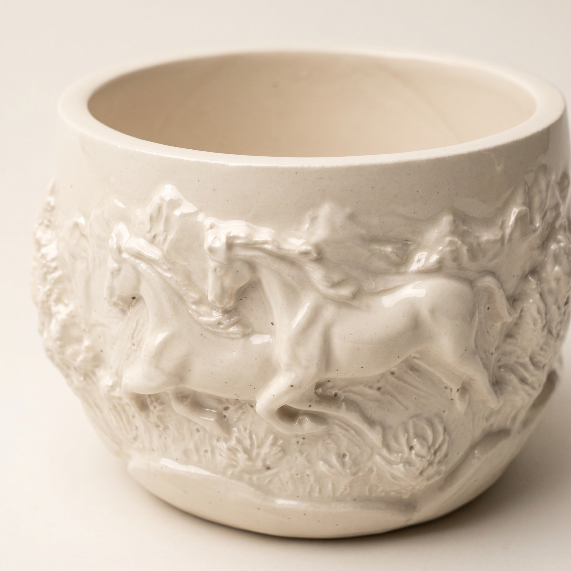 Mustang Horse Relief Planter, Gypsum White 3" Sunsum® Intentional Living