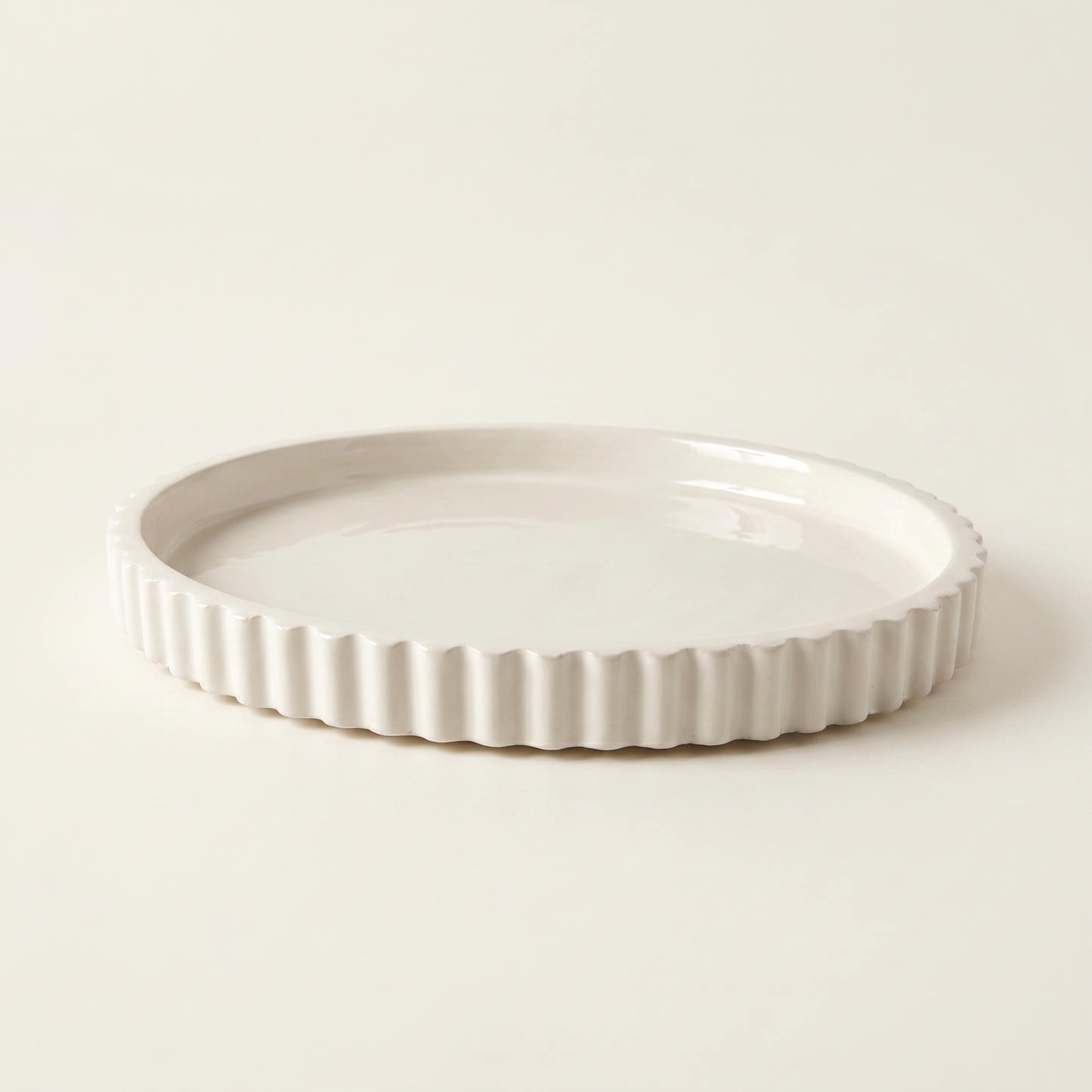 Scalloped Oval Tray, Gypsum White 8" Sunsum® Intentional Living