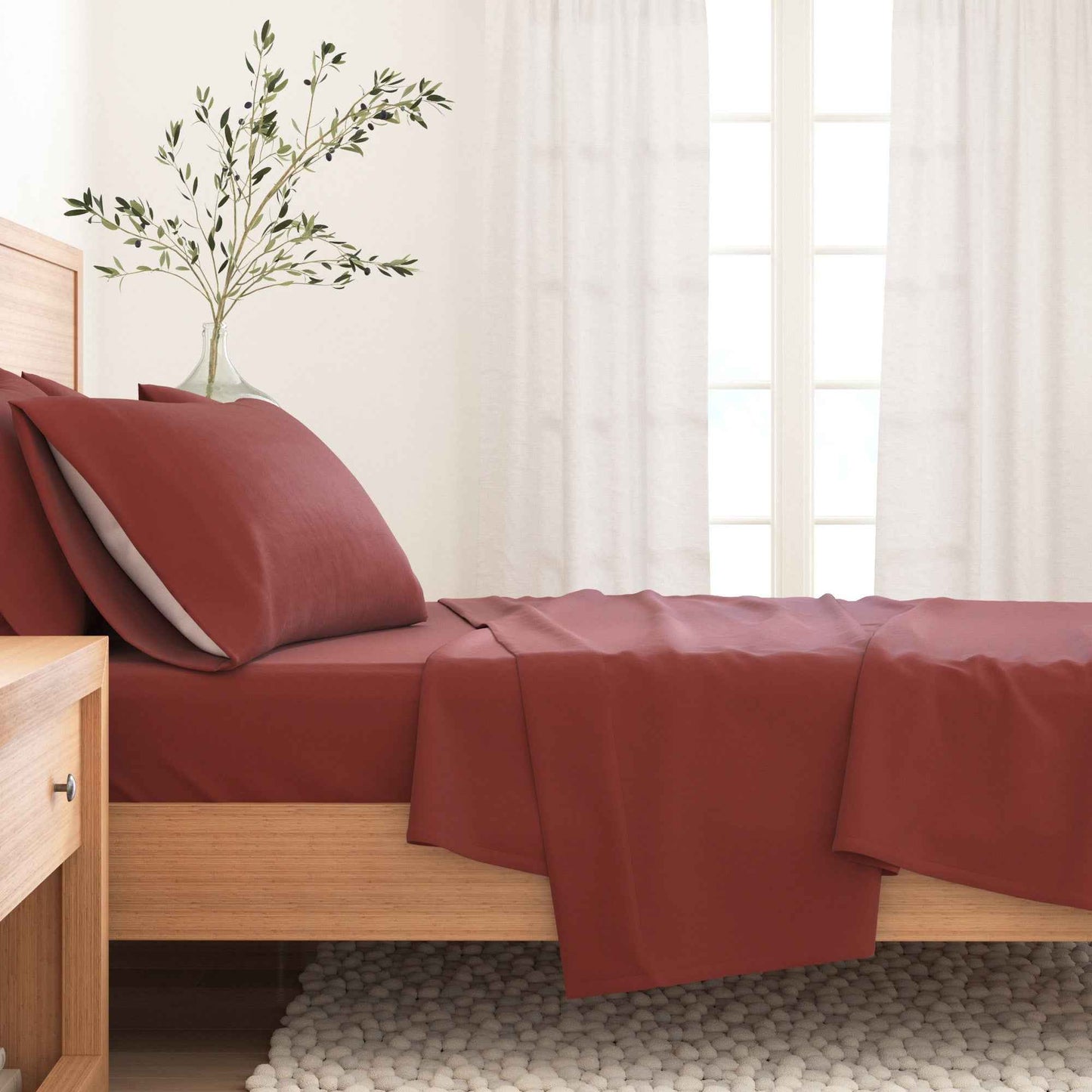 4-Piece Cotton Solid Flannel Sheet - Nordic Collection