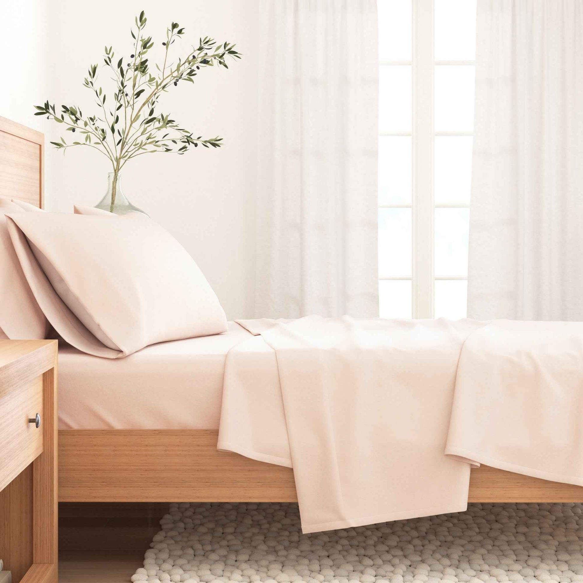4-Piece Cotton Solid Flannel Sheet - Nordic Collection